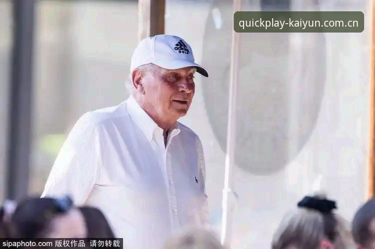 德米凯利斯接手莱比锡，45岁少帅的"翻身仗"凭什么让人期待？